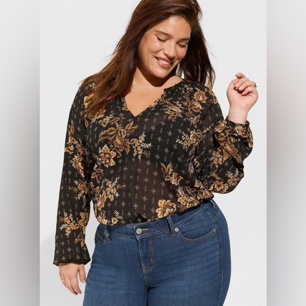 Torrid Black & Gold Floral Lurex Peasant Long Sleeve Blouse - Size 28 (5)